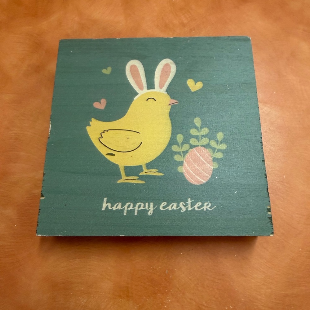 Easter Chick Decorative Sign - Happy Easter 🐣